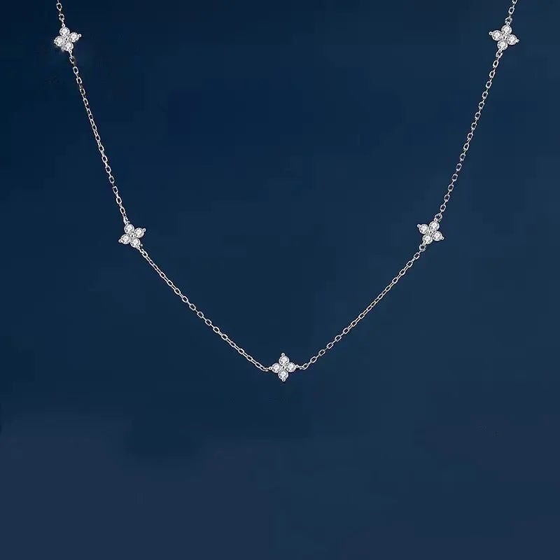 Asterly™ Petite Clover Luxe Necklace